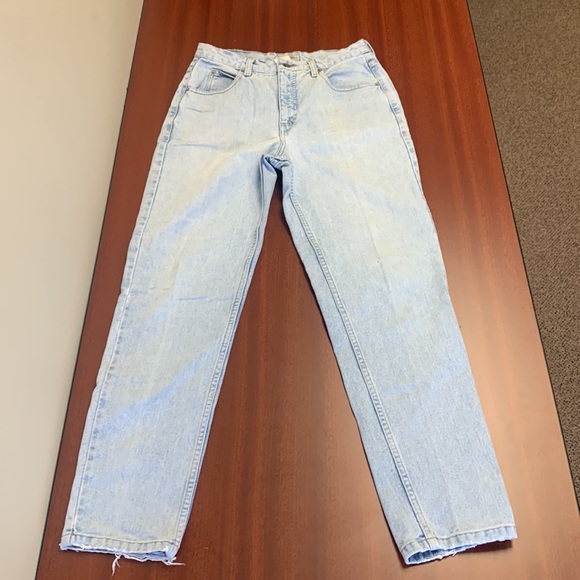 Guess Jeans - Picture 4 of 6